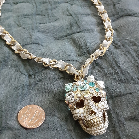 Betsey Johnson Rhinestone Sugar Skull Necklace - Picture 4 of 7